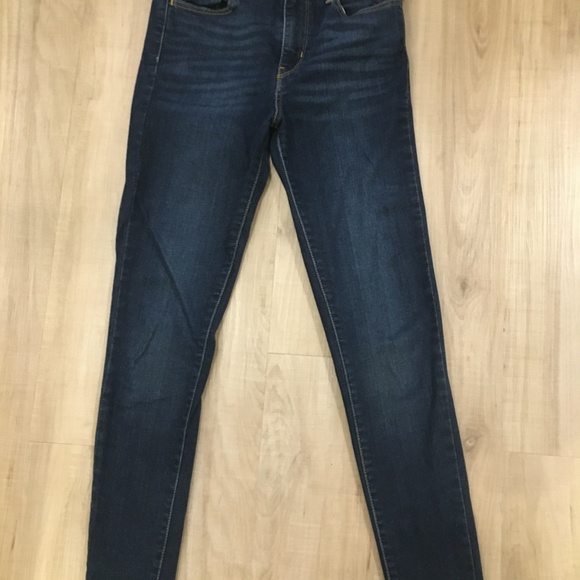 Levis 720 High Rise Super Skinny Jeans- Size 27 - Picture 3 of 3